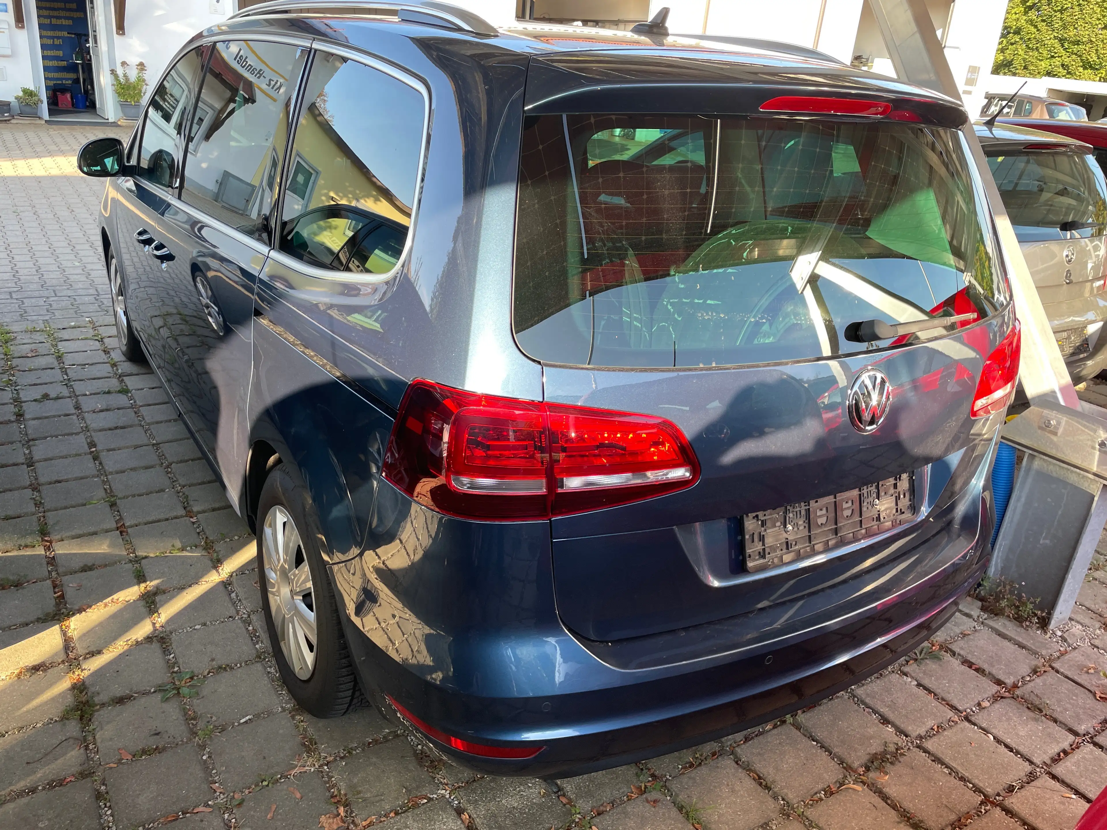 Volkswagen Sharan Highline 4Motion — photo 3