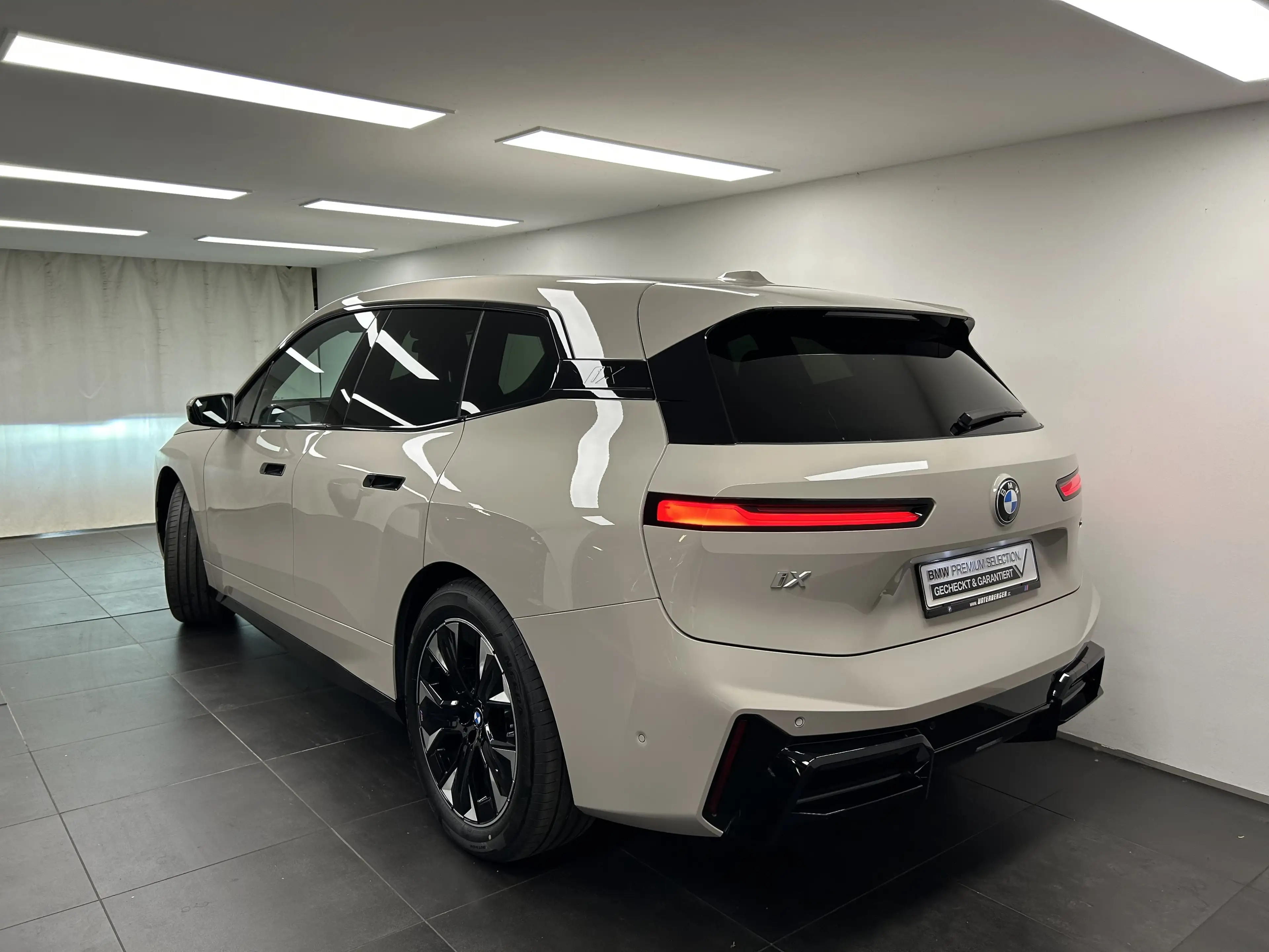 BMW iX xDrive45 M Sportpaket Harman/Kardon AHK DAB LED Ko — photo 10