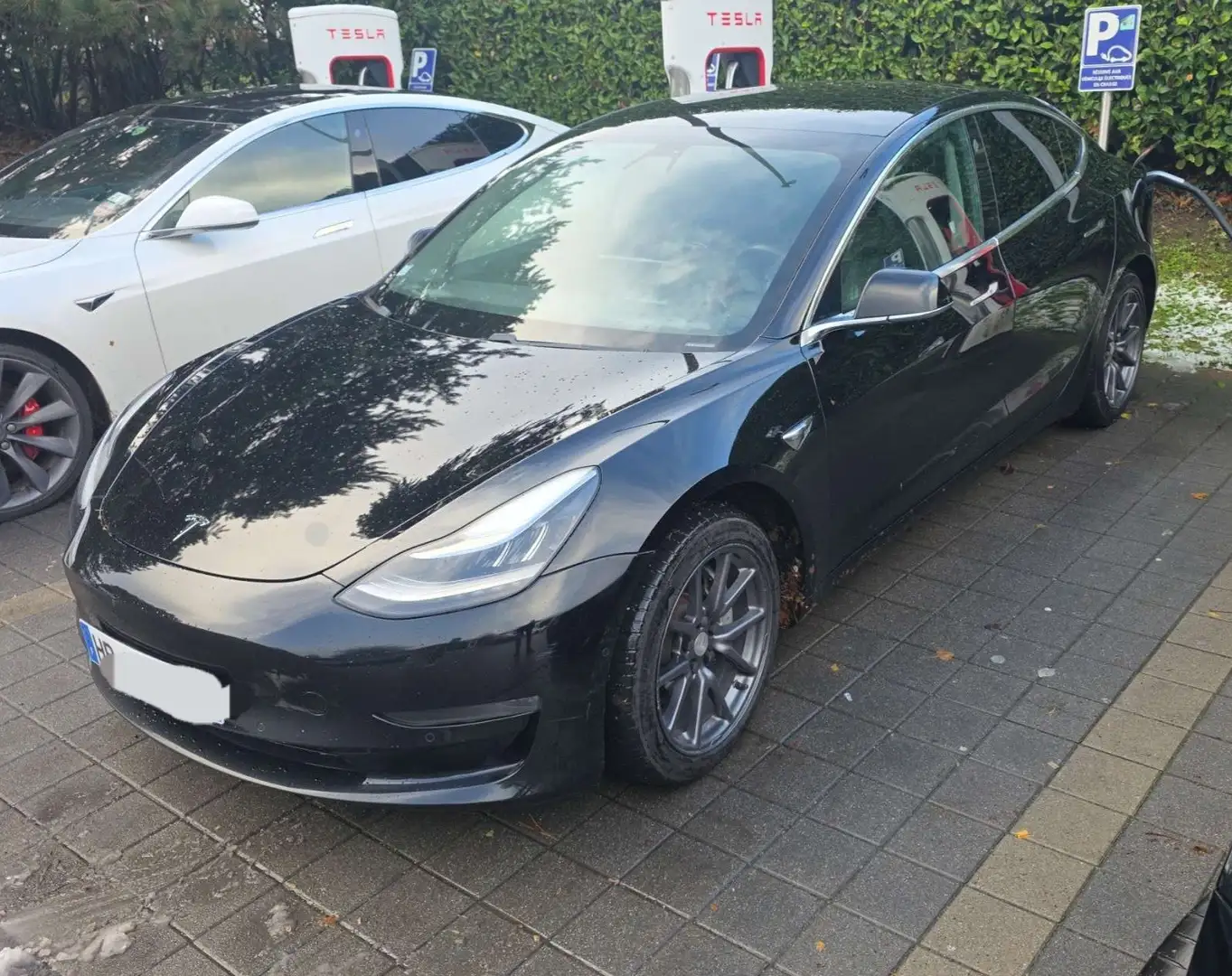 Tesla Model 3 Performance Dual Motor AWD - 1