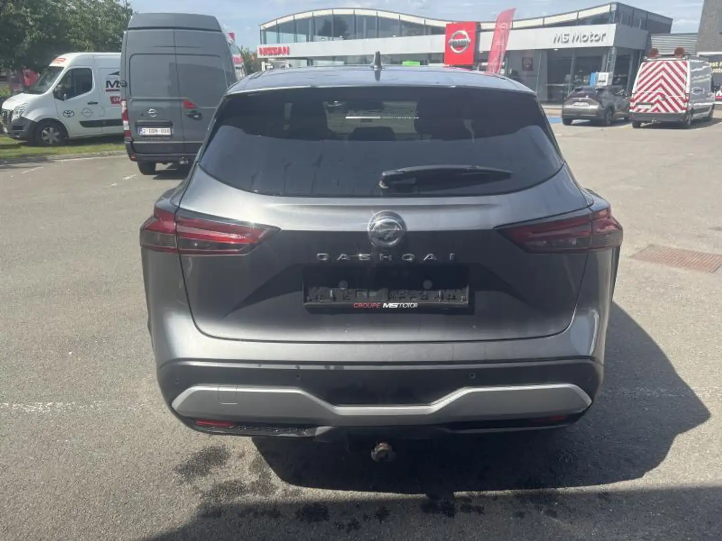 Nissan Qashqai Mild-Hybrid 140 PK MT 2WD MY21 Gris - 2