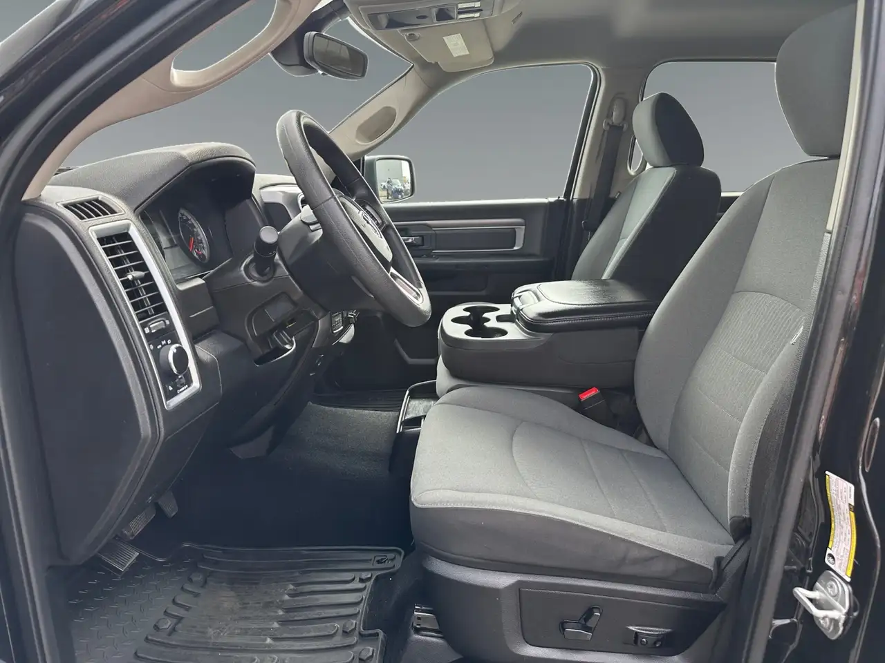 RAM 1500 fotografie RAM 1500