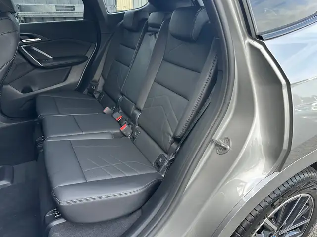 BMW X1 view 13