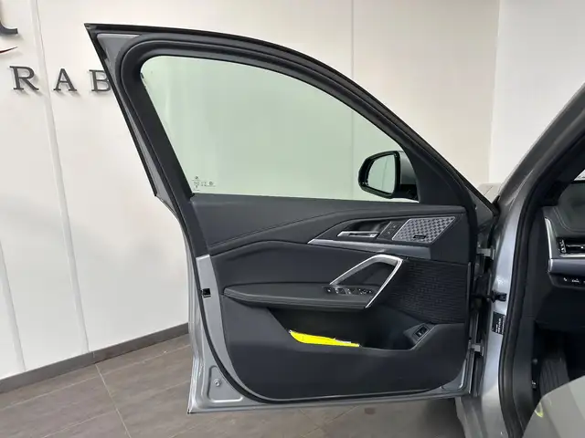 BMW X1 view 6