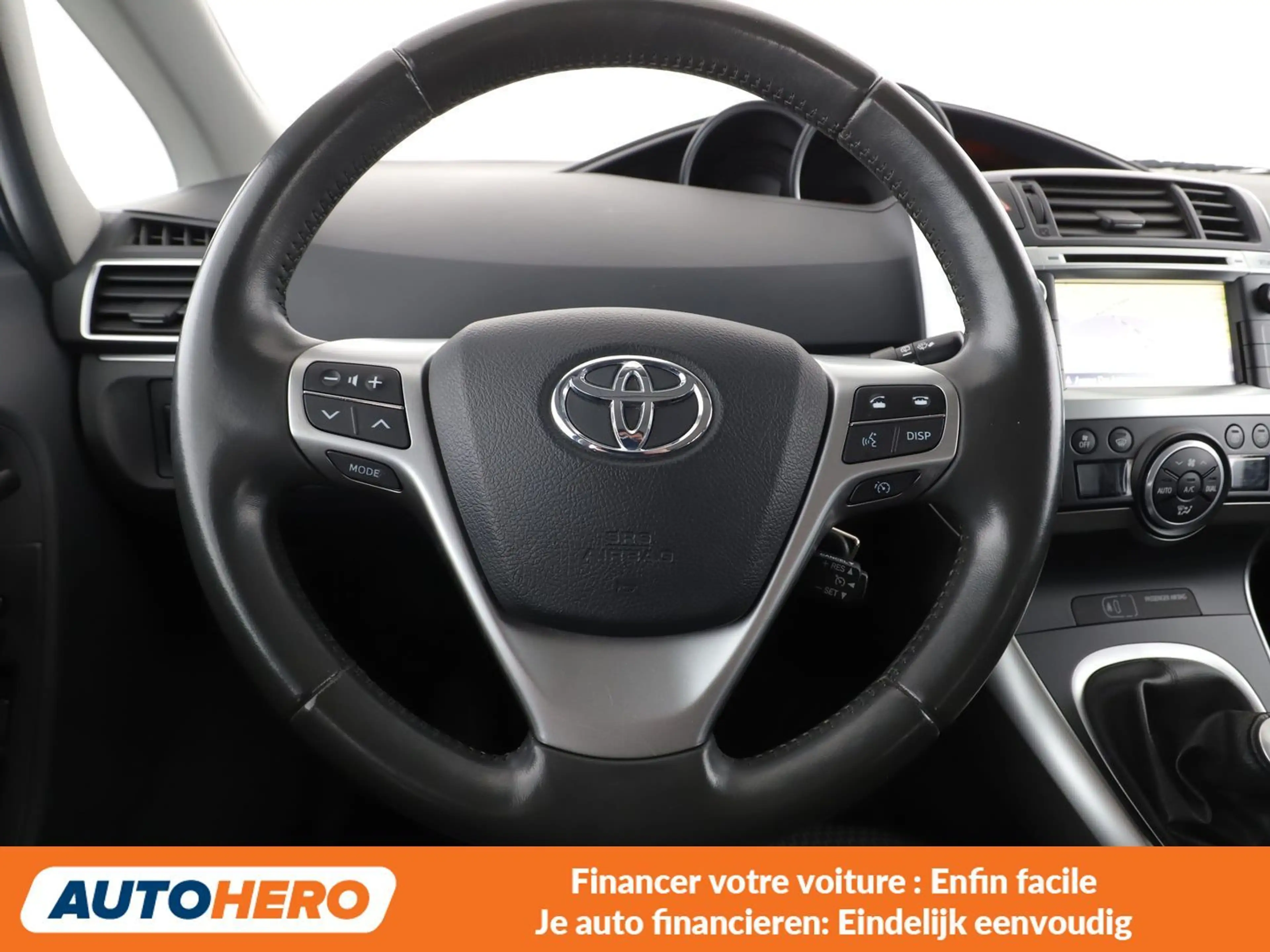 Toyota Verso 1.6 D-4D Comfort — photo 5
