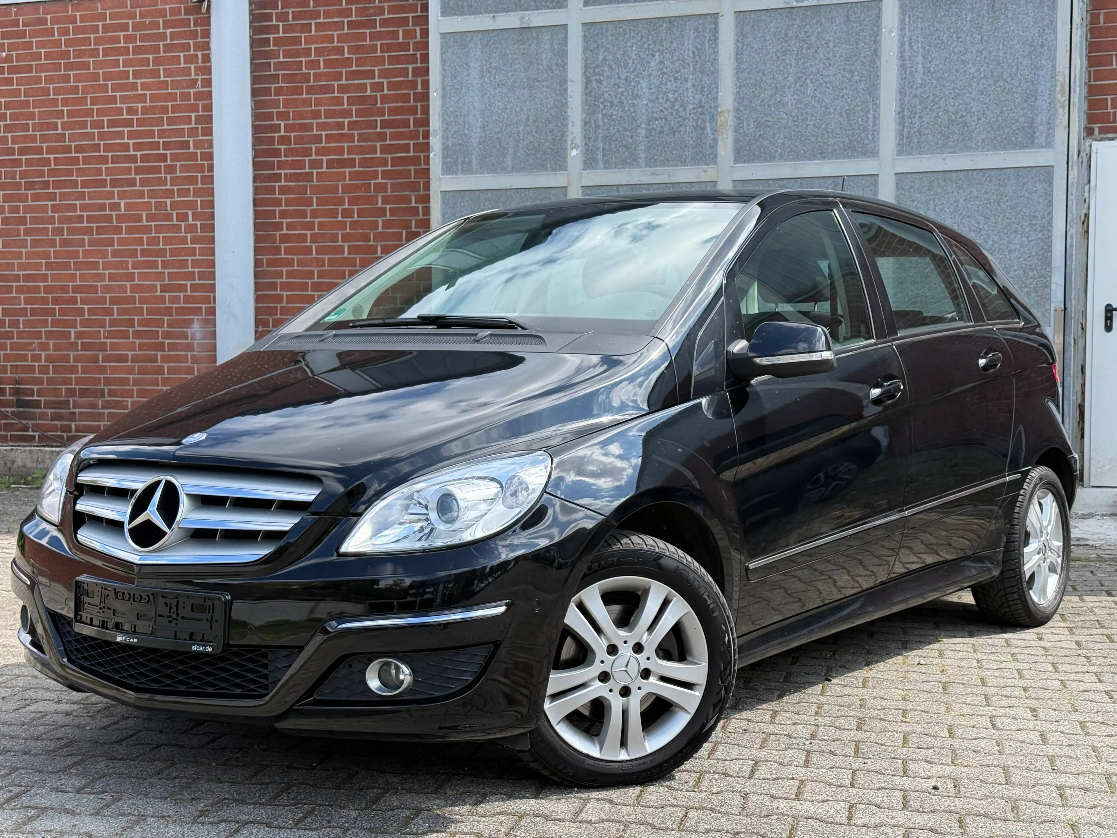 Mercedes-Benz B 180 B 180 CDI (245.207) — photo 2