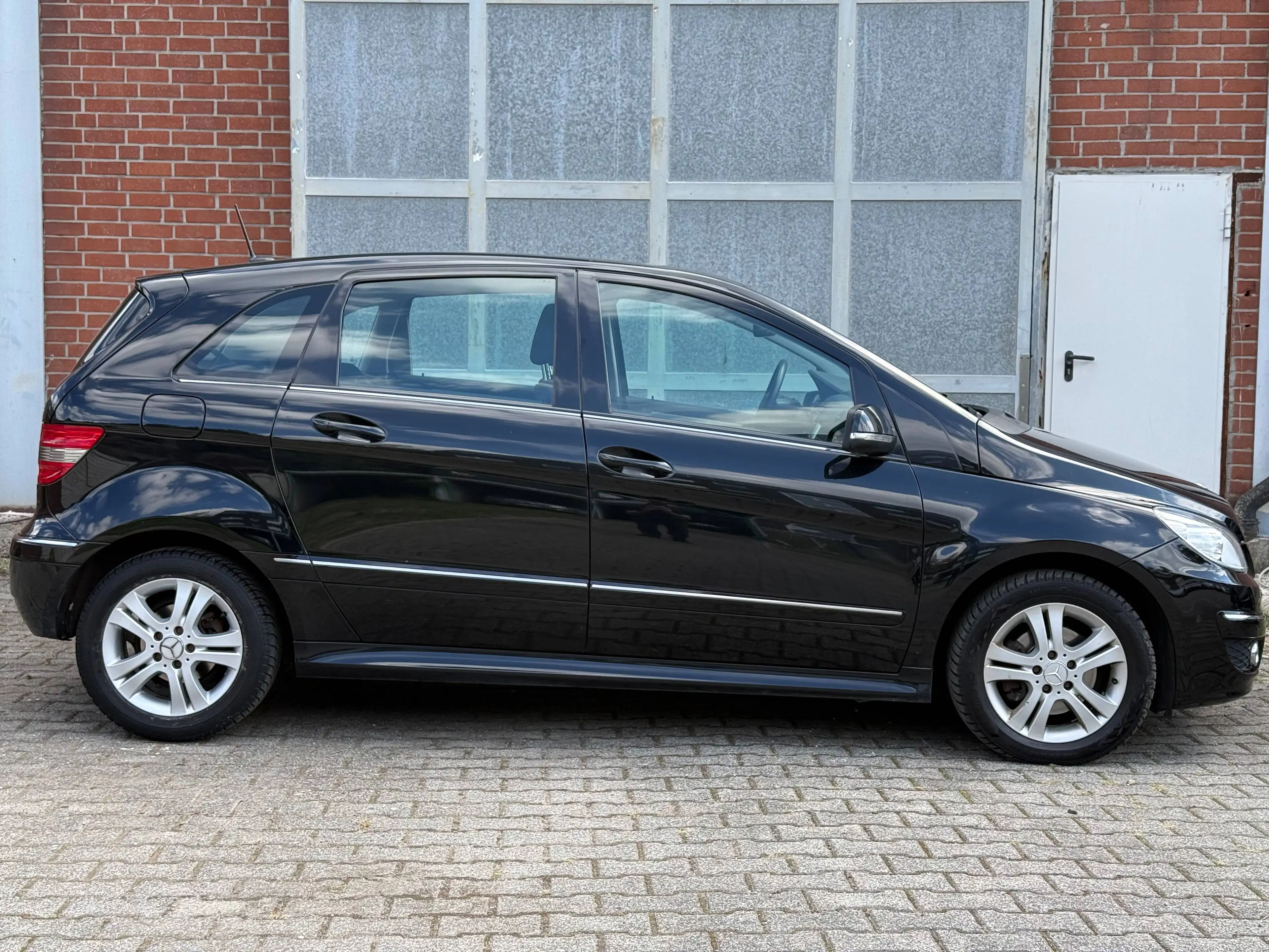 Mercedes-Benz B 180 B 180 CDI (245.207) — photo 7