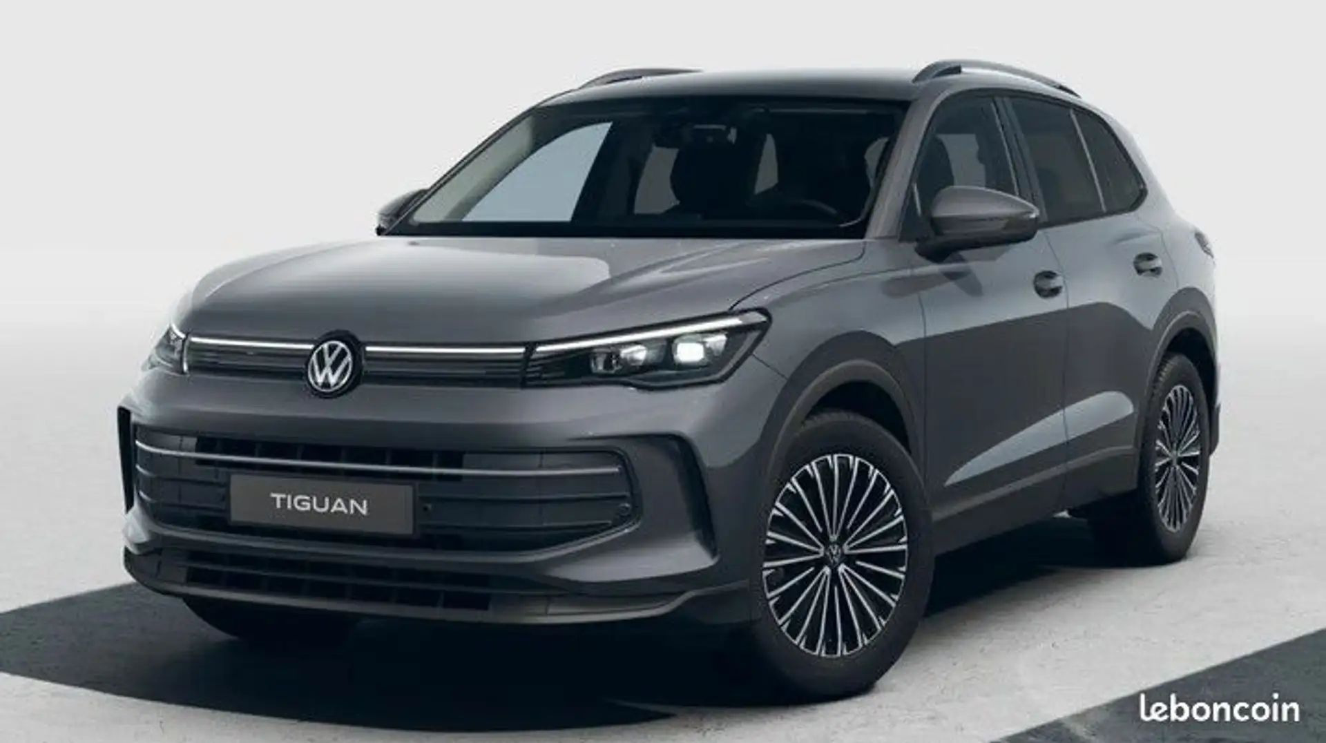 Volkswagen Tiguan 1.5 ETSI 150CH DSG7 LIFE PLUS 0km %2B Pack Hiver TOIT PANO-21,3% Gris - 1