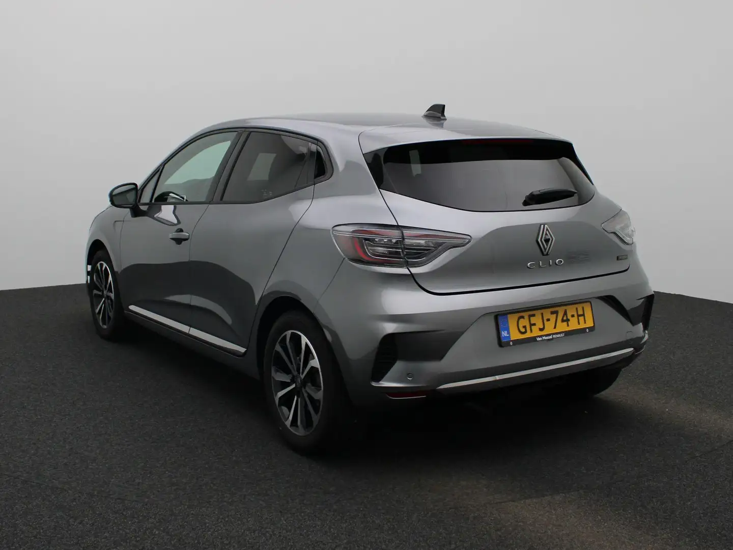 Renault Clio 1.6 E-Tech Full Hybrid Techno 145PK | Automaat | N Grijs - 2