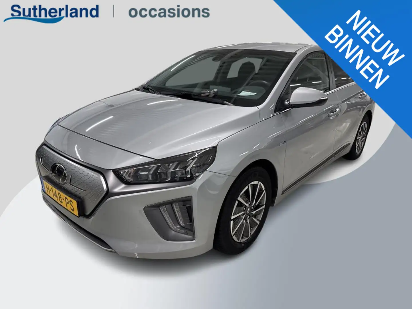 Hyundai IONIQ Comfort EV 38 kWh | Navigatie | Adaptive cruise co Grijs - 1