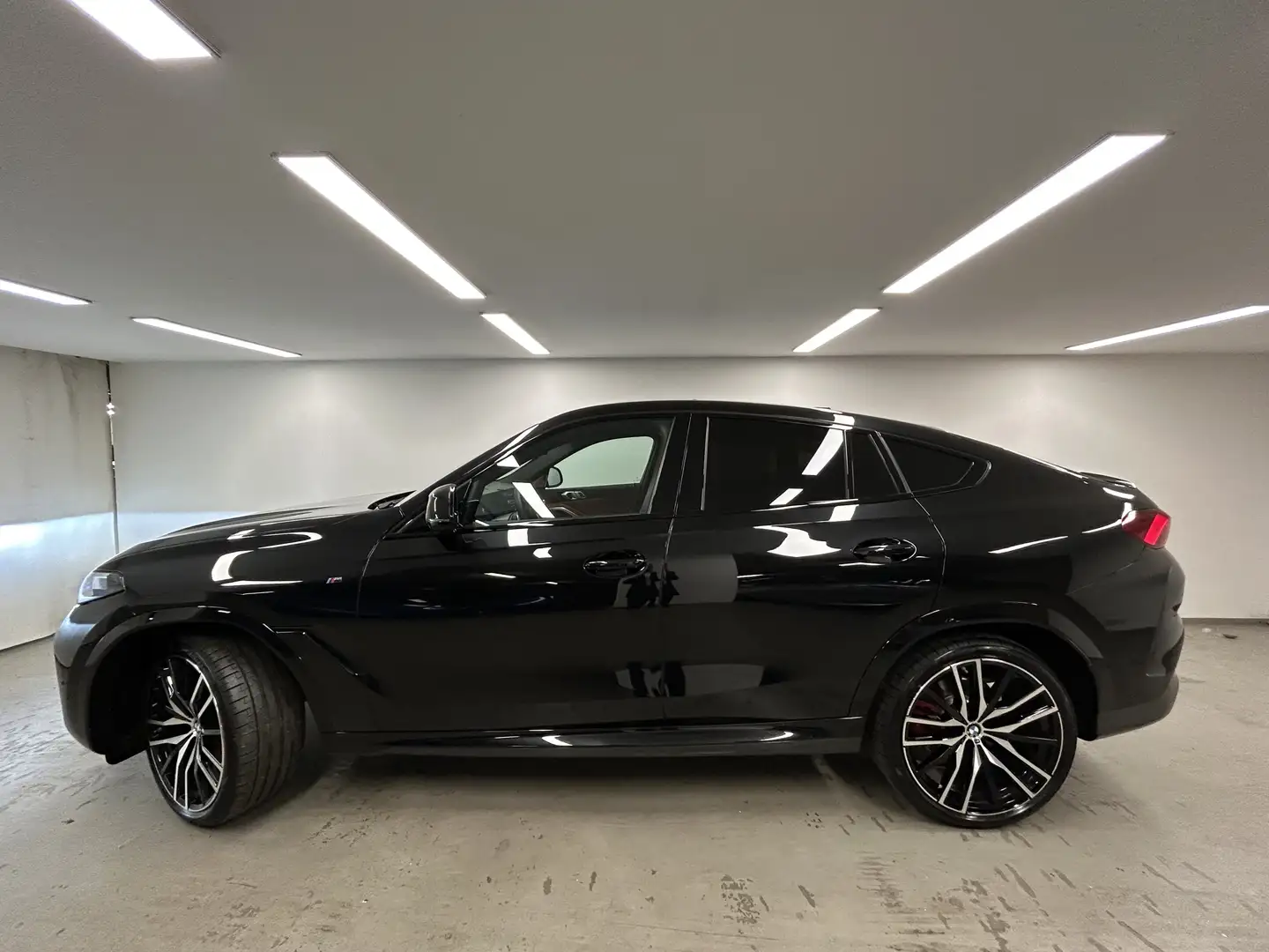 BMW X6 xDrive40d M Sportpaket Pro DA. Prof. PA. Prof. B&W Schwarz - 2