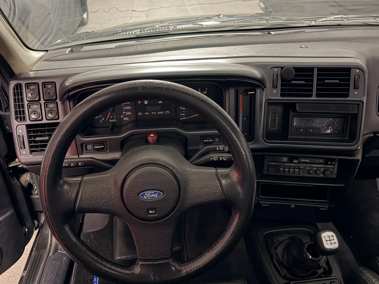 Ford Sierra 4p 2.0 Cosworth c/clima 4x4, foto 6