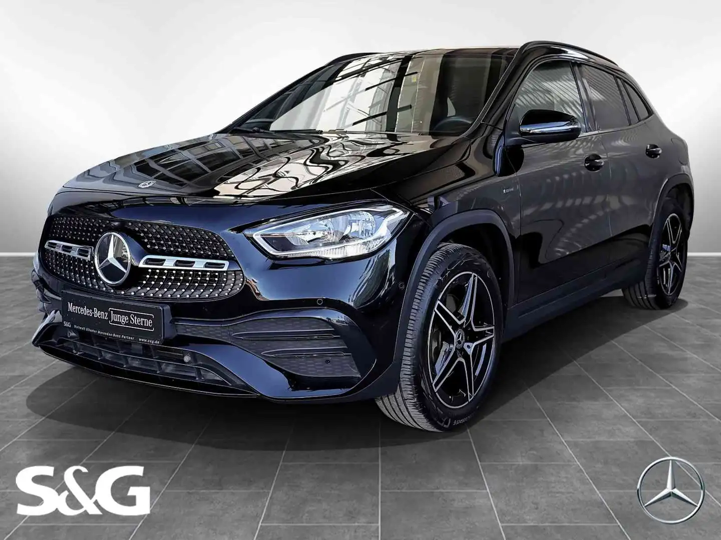 Mercedes-Benz GLA 250 e AMG NIGHT PAKET+HIFI+19"+MBUX+KAMERA Fekete - 1