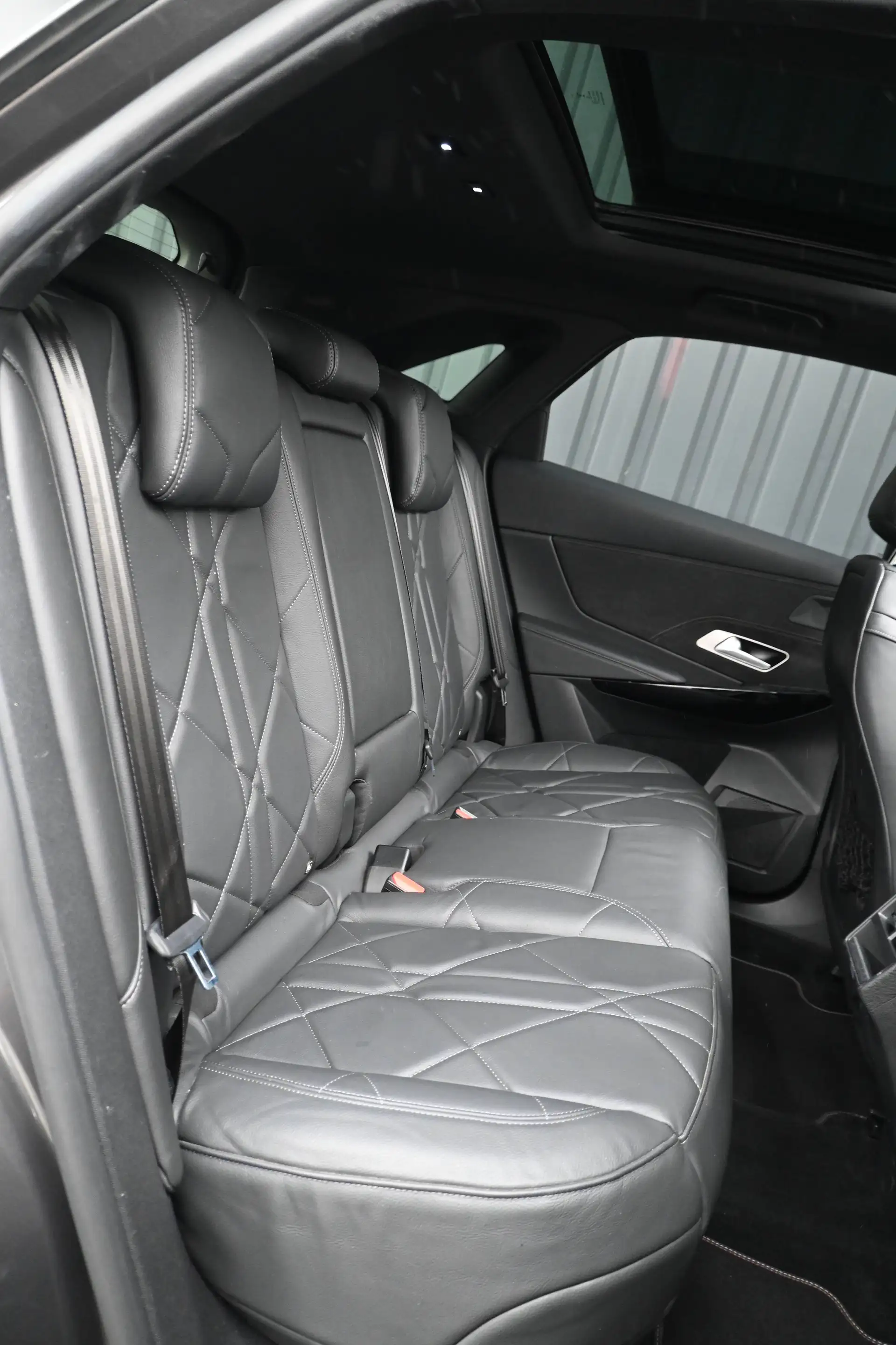 DS Automobiles DS 7 Crossback DS 7 Crossback Hybride 1.6 E-TENSE Pano, LED, Acc, keyless — photo 13