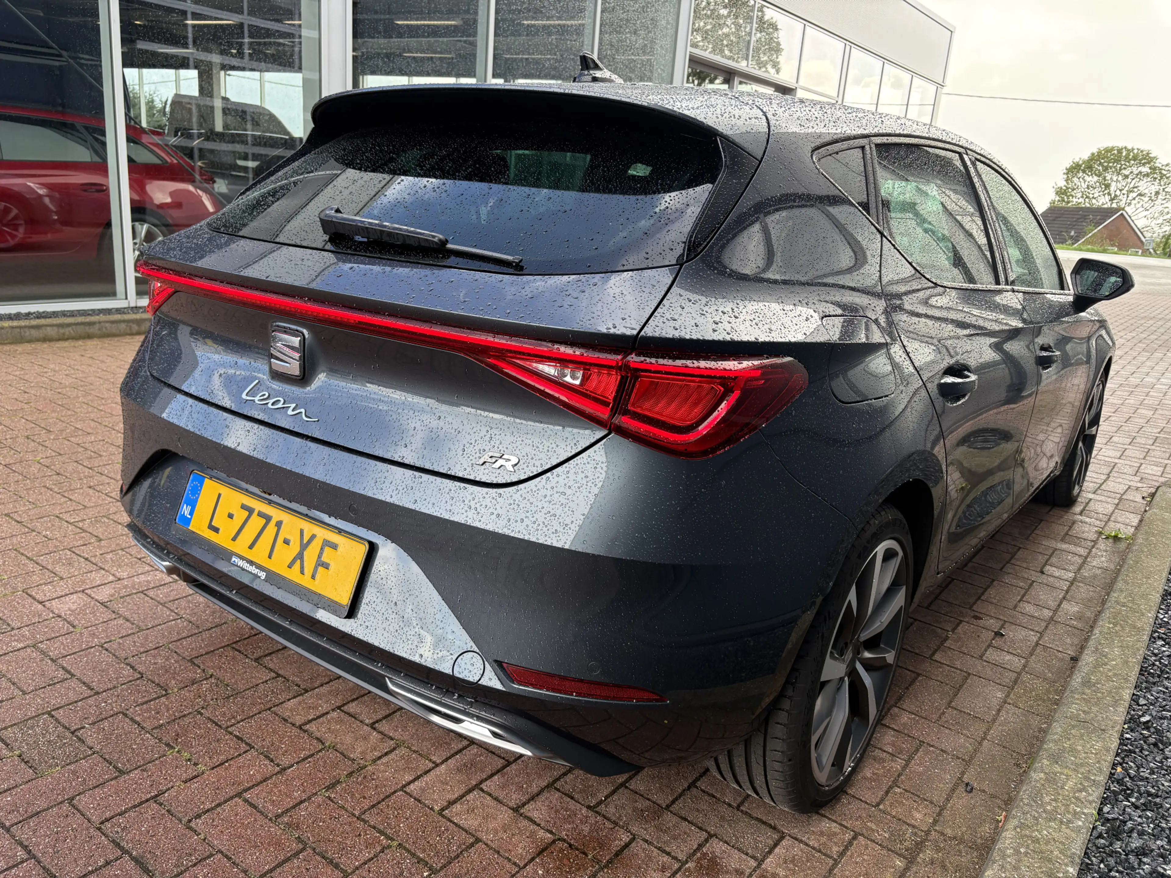 SEAT Leon 1.5 eTSi DSG 150pk FR Bns. Intense KEYLESS/CAMERA/ — photo 5