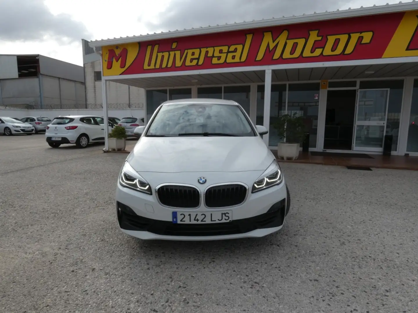 BMW 216 216d Gran Tourer Blanc - 2