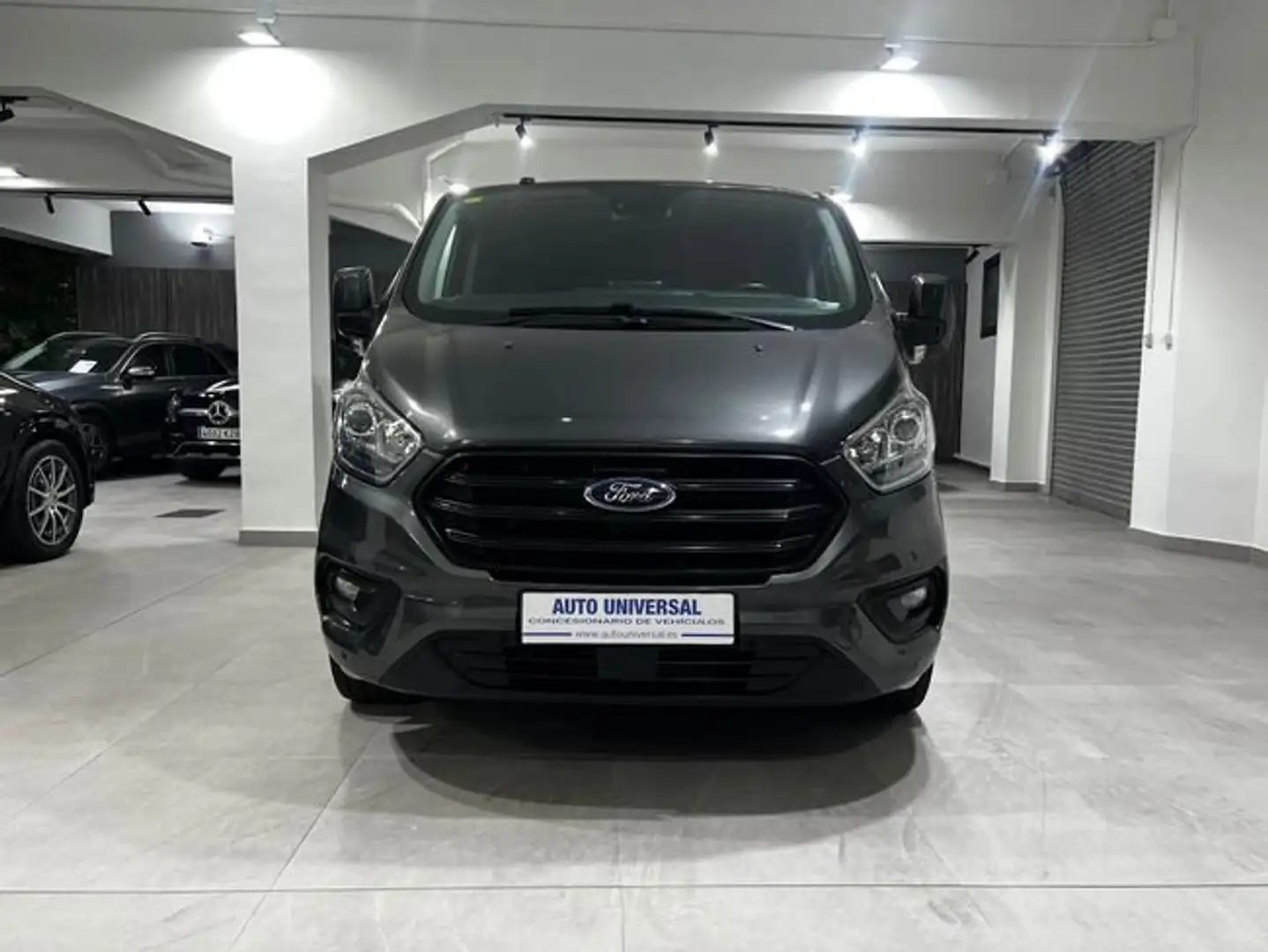 Ford Tourneo Custom 2.0TDCI Titanium 130 Gris - 2