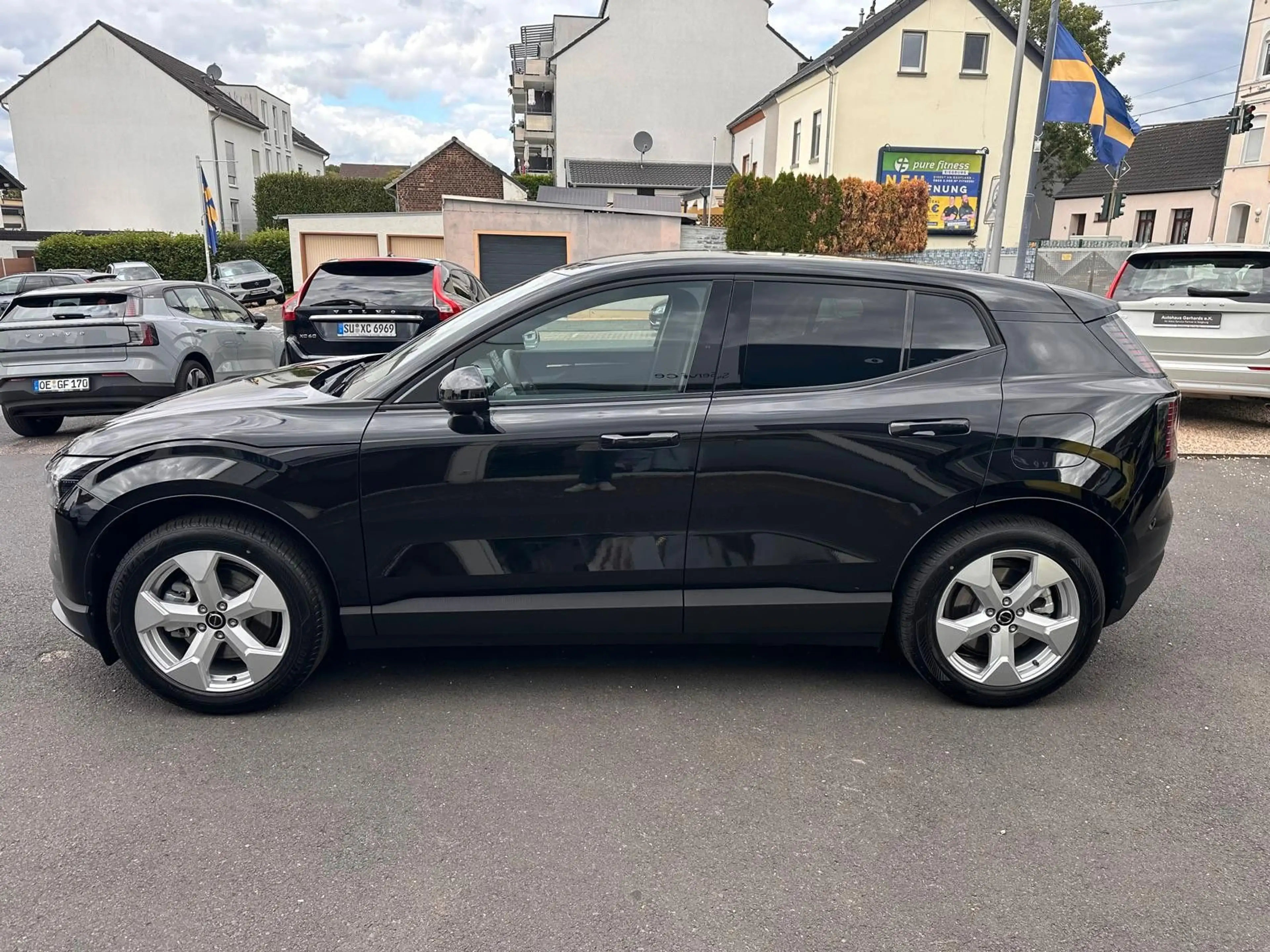 Volvo EX30 RWD Plus,ACC,BLIS,WP,Kamera,H&K,Winterpaket — photo 11