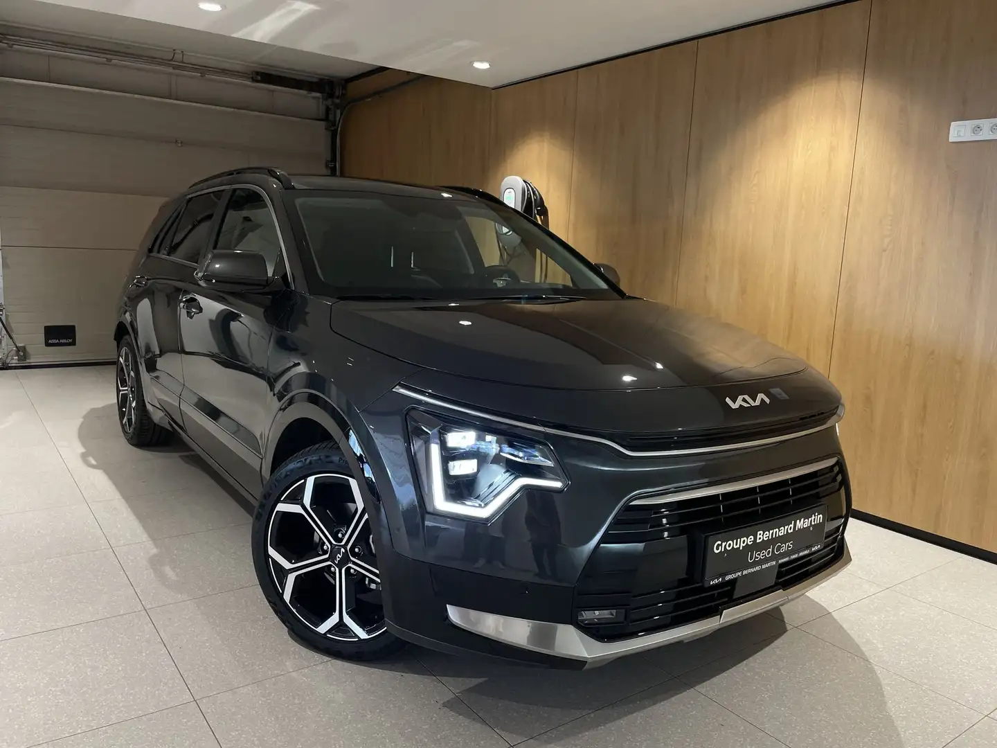 Kia Niro Pace PHEV 1.6 GDI 171 DCT6 Grijs - 2