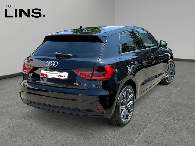 Audi A1 view 7