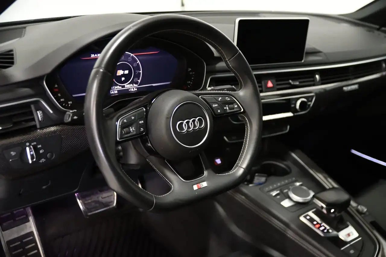 Audi S5 снимка Audi S5