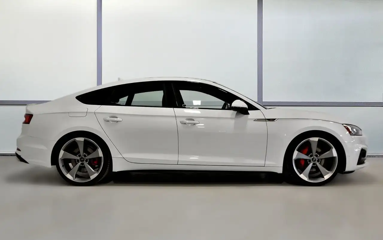 Audi S5 снимка Audi S5