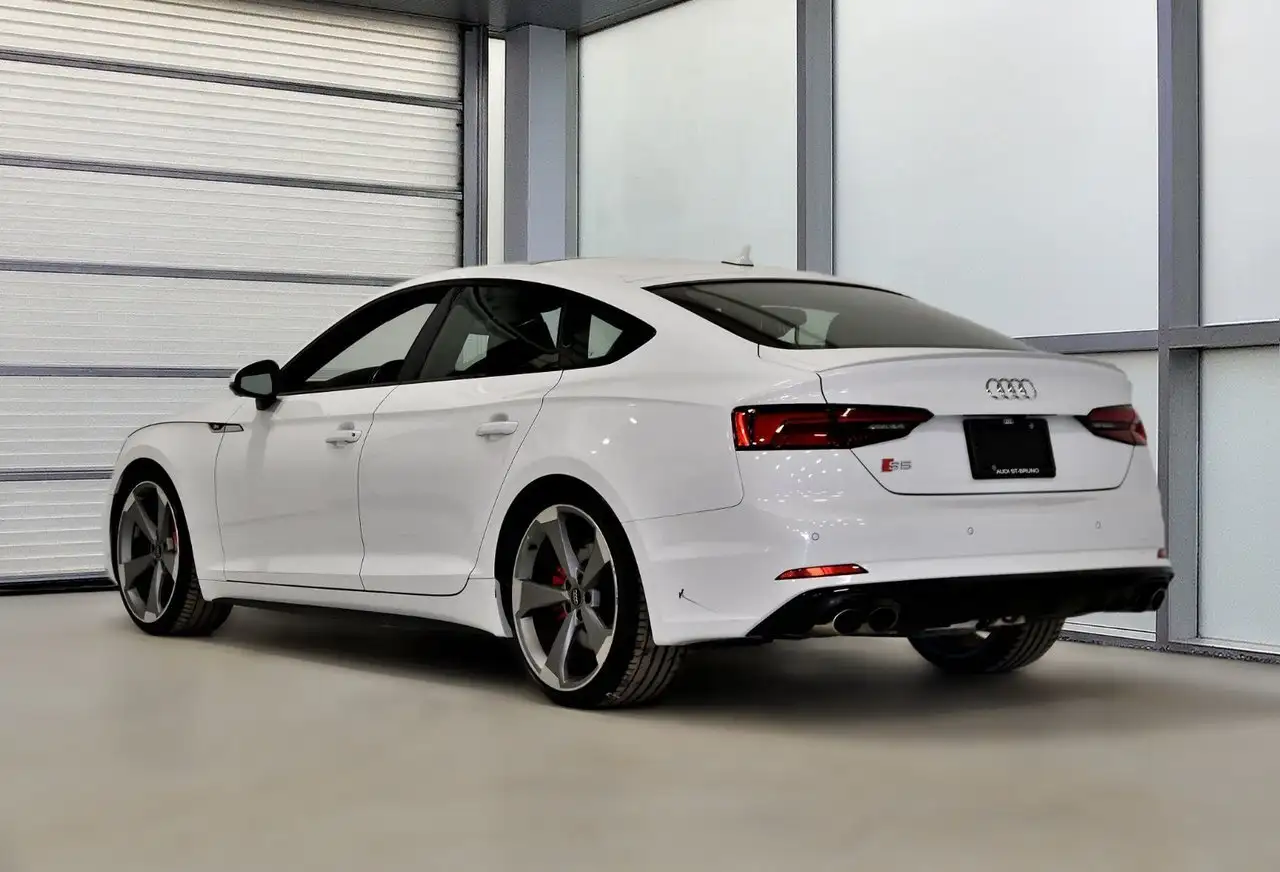 Audi S5 снимка Audi S5