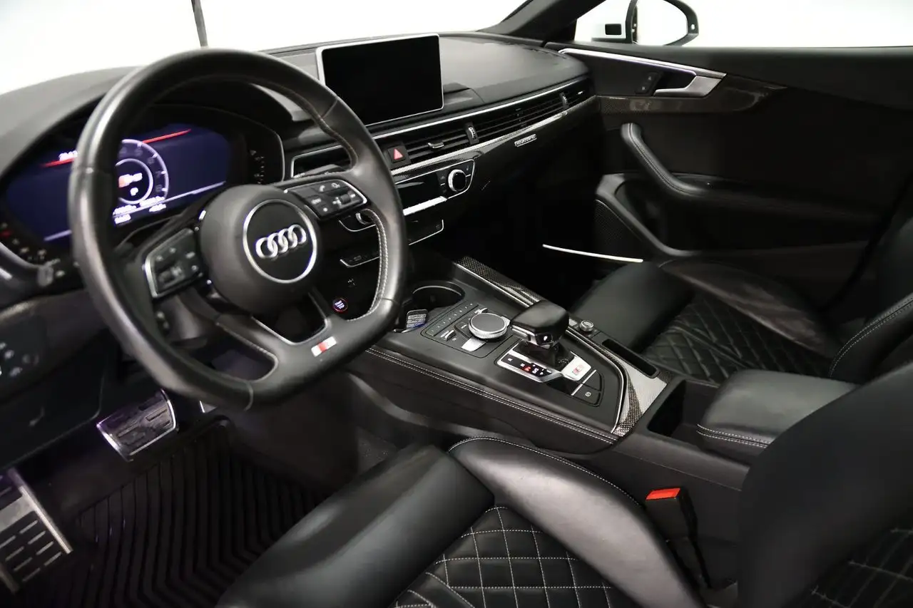 Audi S5 снимка Audi S5