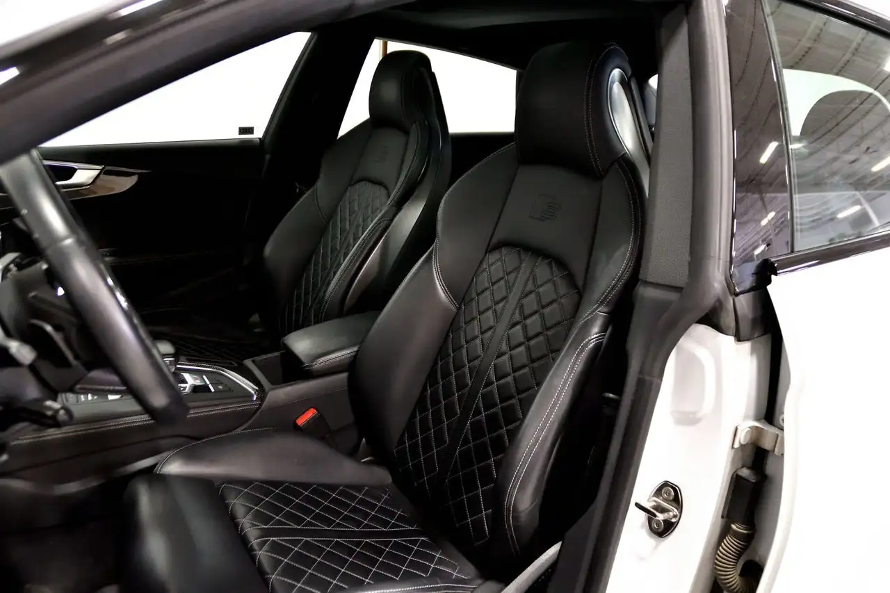 Audi S5 снимка Audi S5