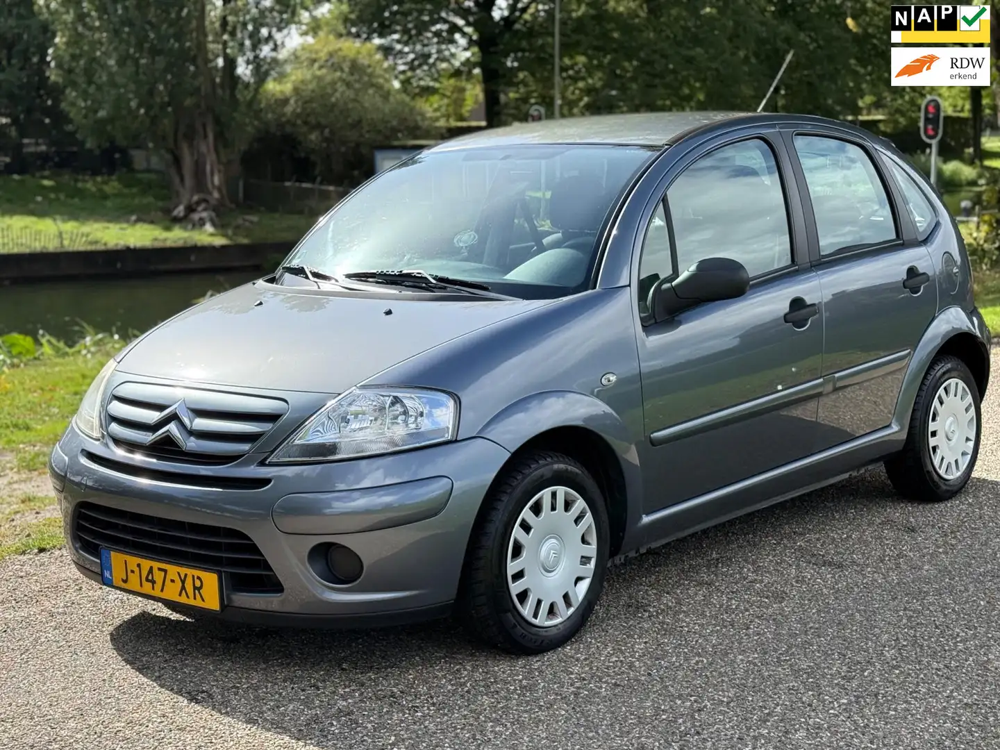 Citroen C3 1.1i First|5-Deurs|Airco| Szary - 1