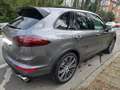 Porsche Cayenne Turbo V8 – Excellent état Gris - thumbnail 3