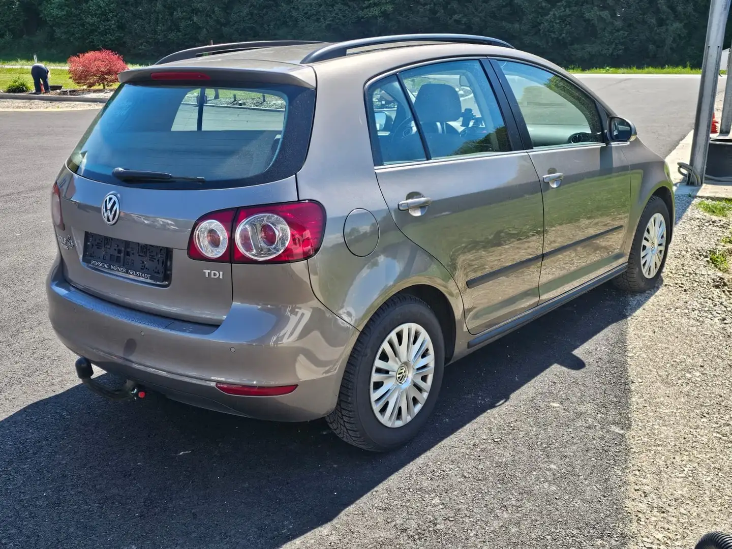 Volkswagen Golf Plus Golf Plus Rabbit 1,6 TDI DPF Rabbit Braun - 1