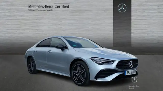 Mercedes-Benz CLA view 3