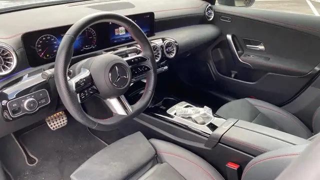 Mercedes-Benz CLA view 6
