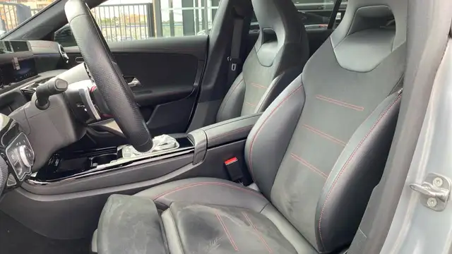Mercedes-Benz CLA view 7