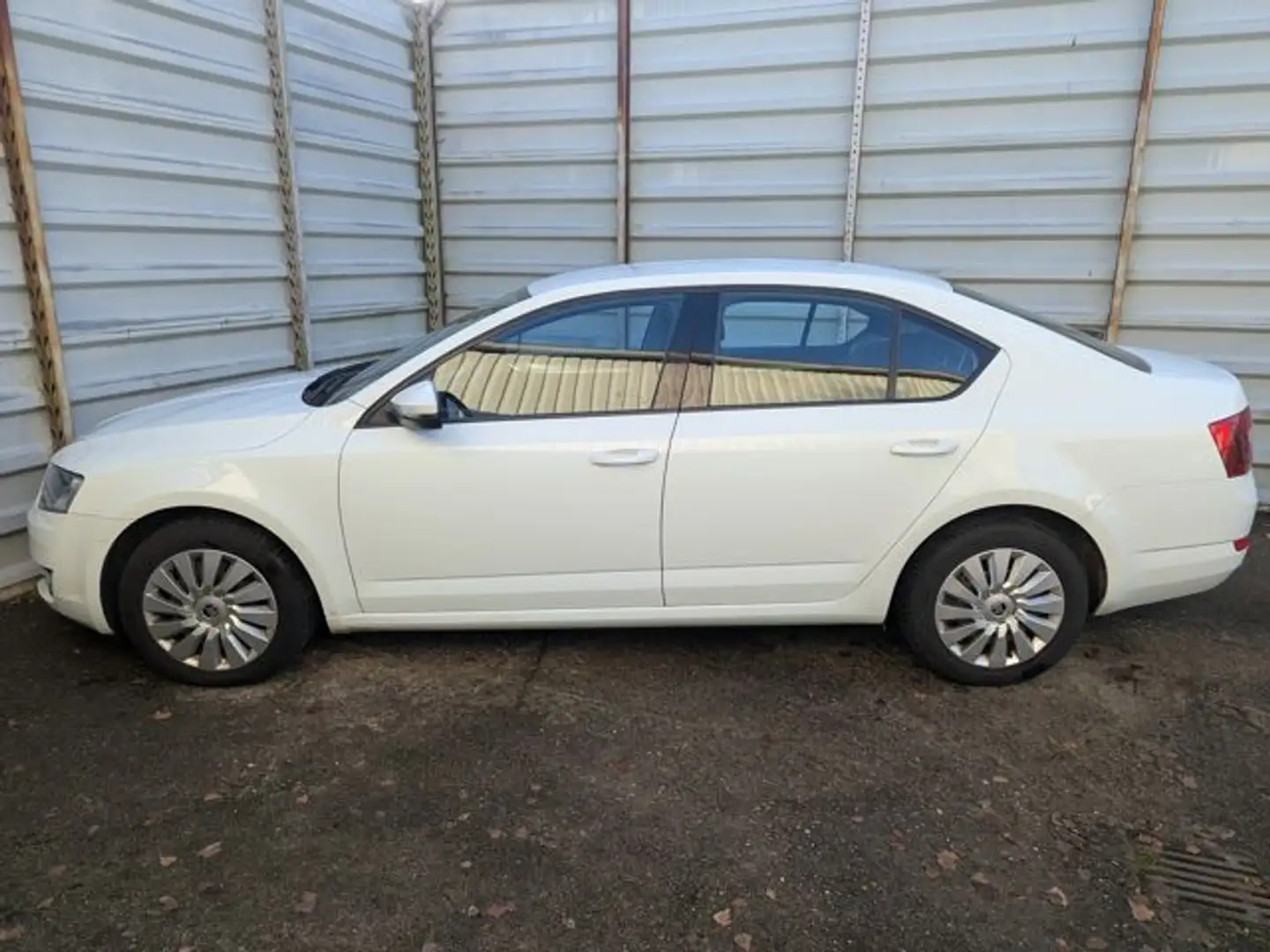 Skoda Octavia 1.2 TSI Lim.Ambition*1 Hand*99.062 Km* Blanc - 2