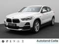 BMW X2 xD25e DAB Navi Parkassist Geschwindigkeitsreg Weiß - thumbnail 1