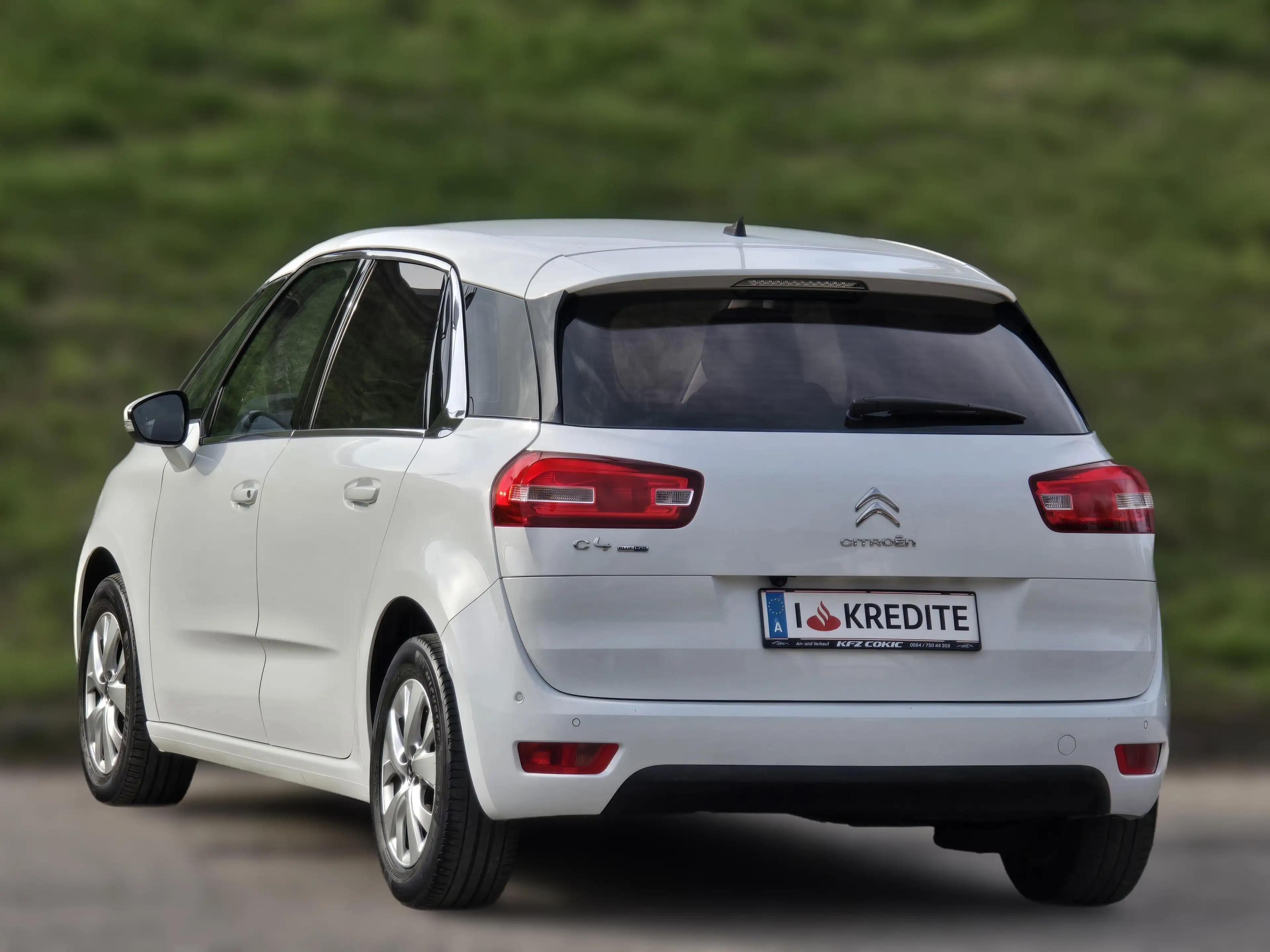 Citroen C4 SpaceTourer Selection Kredit* Rückfahrkamera* Navi* Sitzhei — photo 3