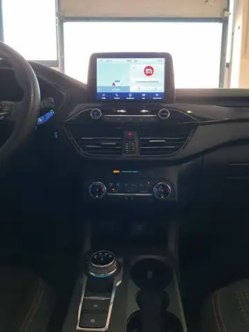 Ford Kuga view 9