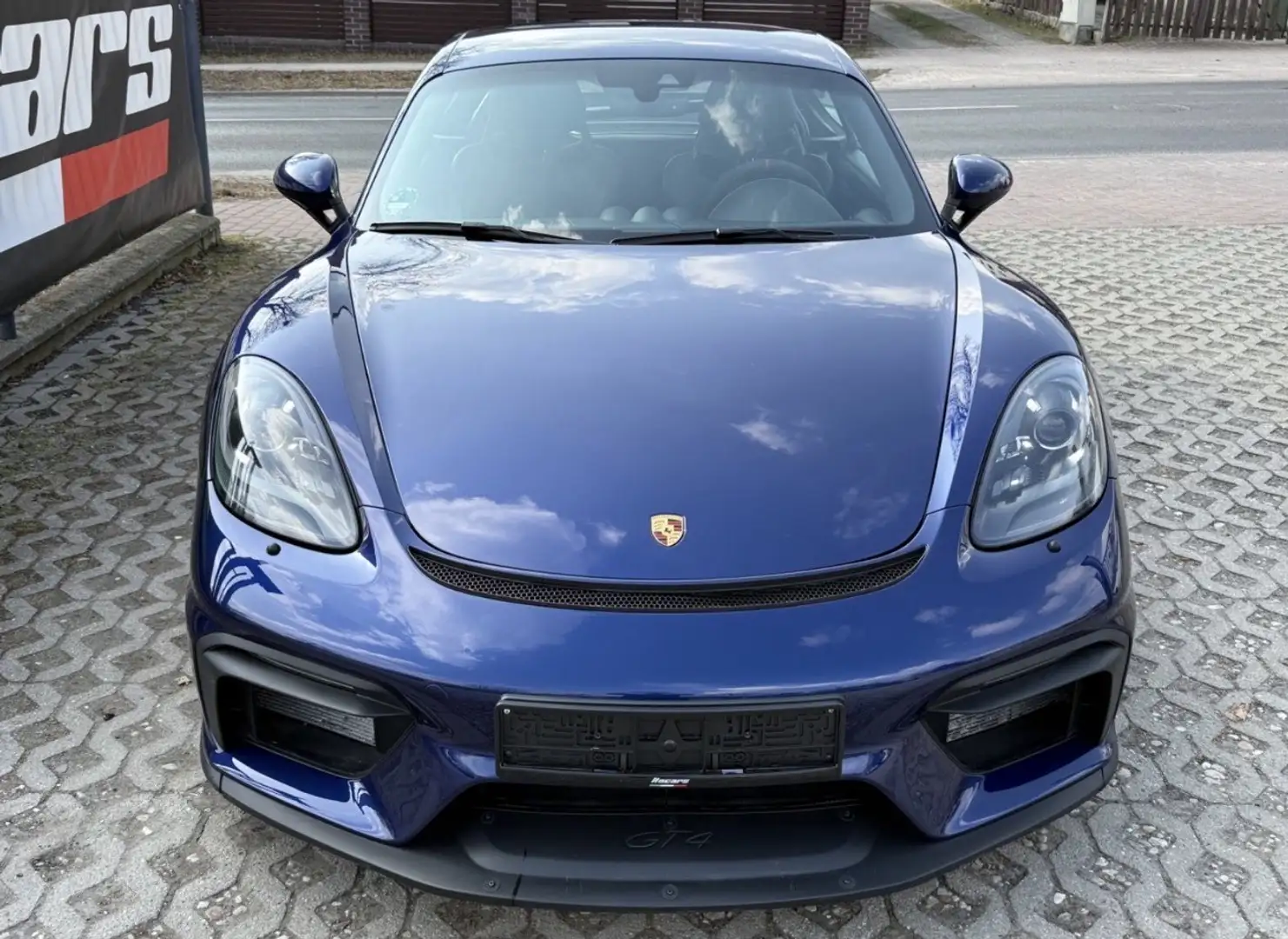 Porsche Cayman 718 GT4 - 2