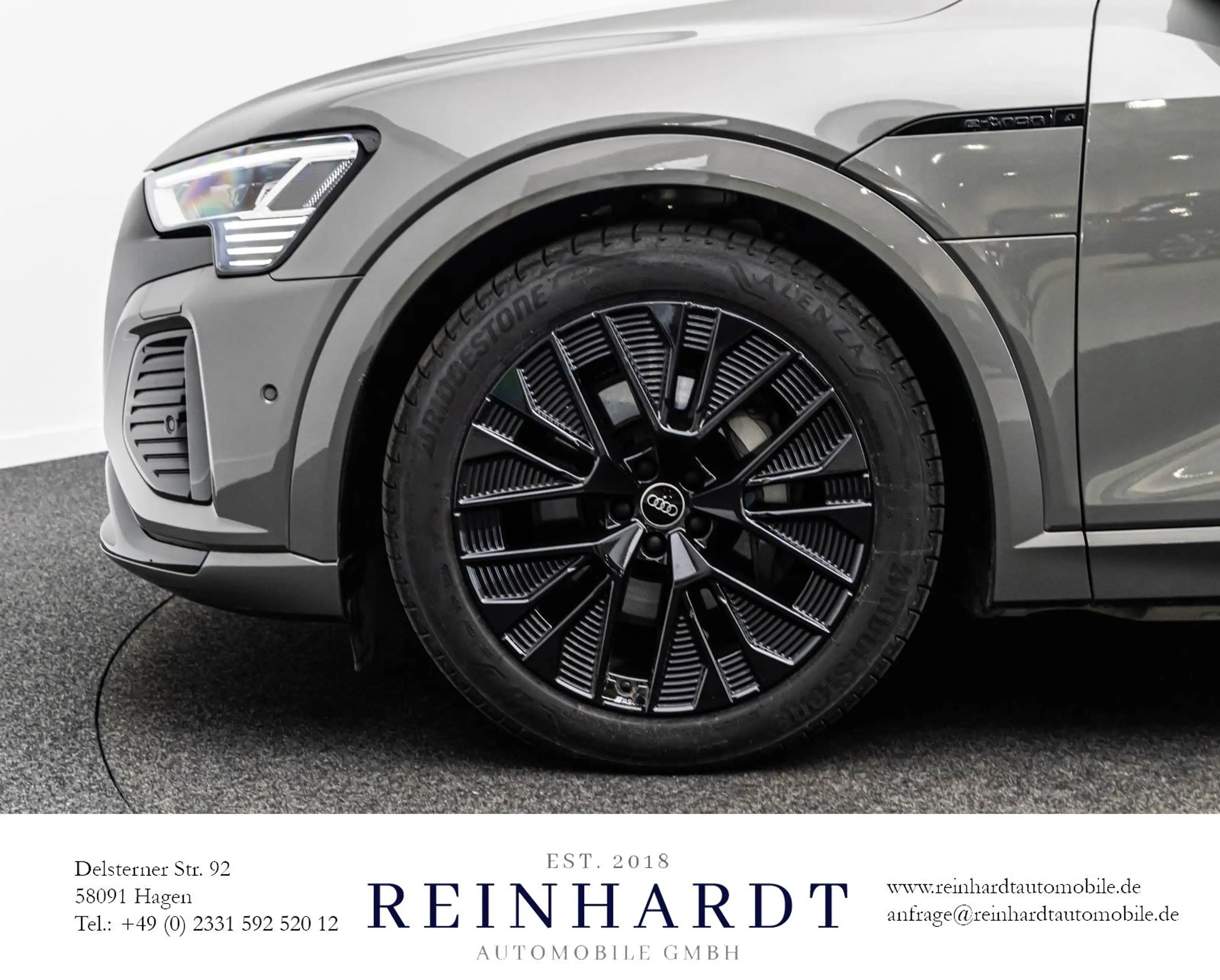 Audi Q8 e-tron SPORTBACK 55 2x S LINE BLACK/MTRIX/ACC — photo 13