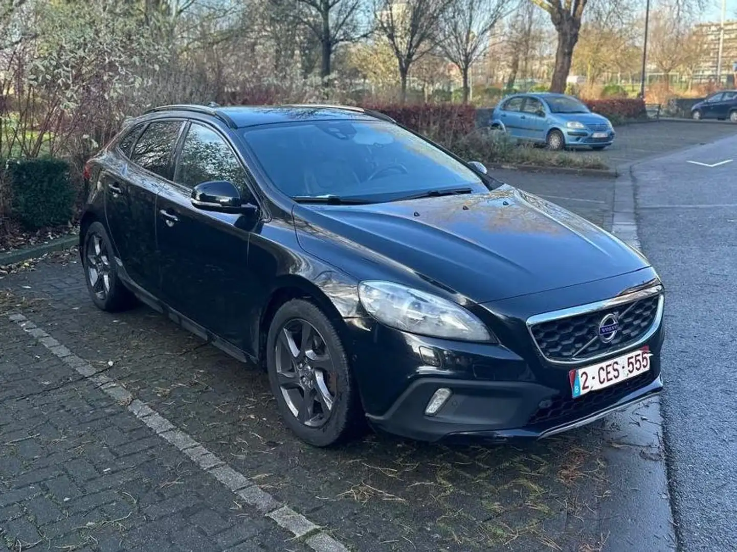 Volvo V40 Noir - 1
