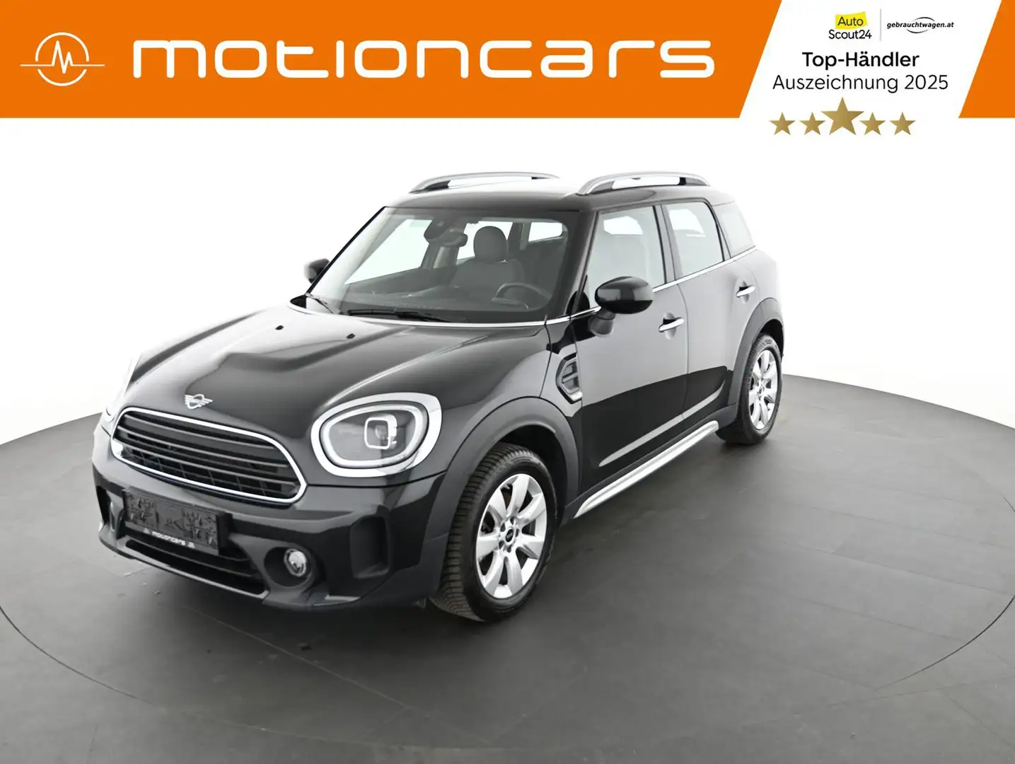 MINI Cooper Countryman COUNTRYMAN 1.5 Cooper Experience Schwarz - 1