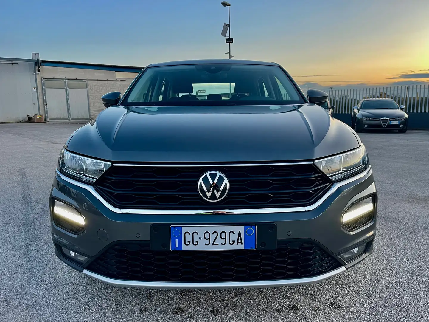 Volkswagen T-Roc T-Roc 2.0 tdi Style 115cv COCKPIT Grigio - 2