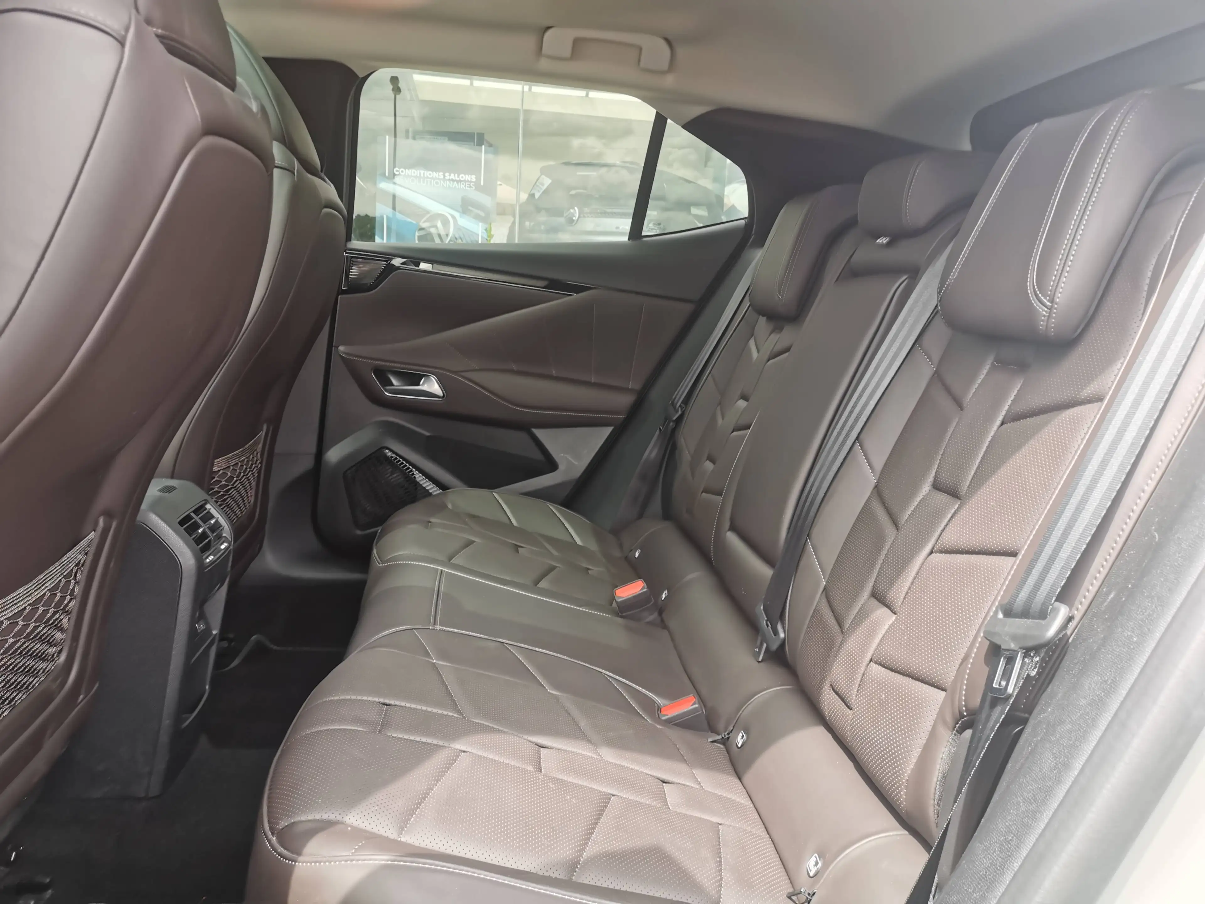 DS Automobiles DS 4 1.5 BlueHDi Opera — photo 13
