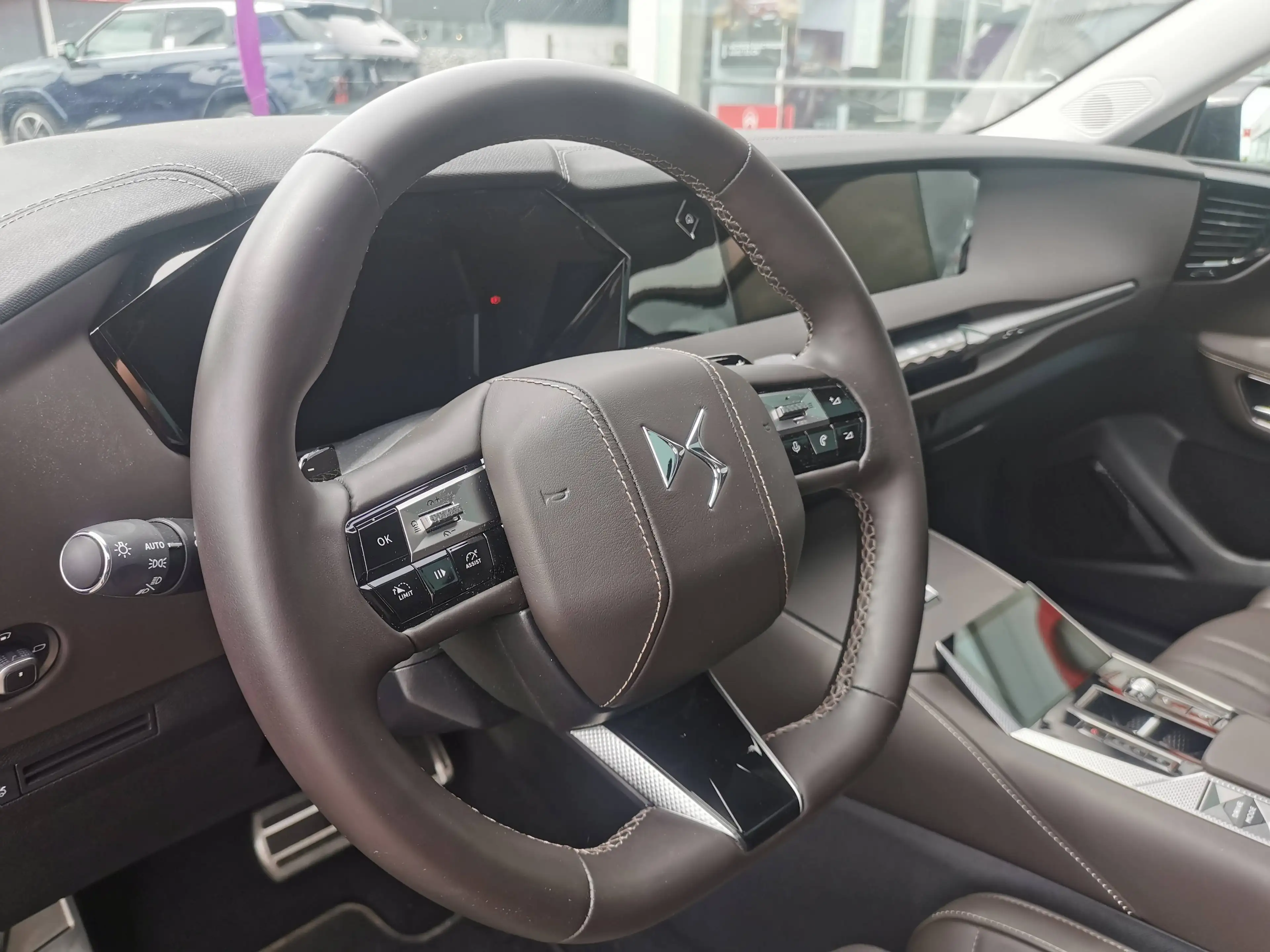 DS Automobiles DS 4 1.5 BlueHDi Opera — photo 10