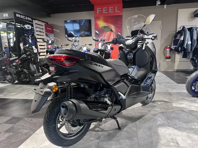 Yamaha X-Max 300 - foto 3