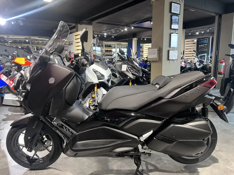 Yamaha X-Max 300 - foto 4