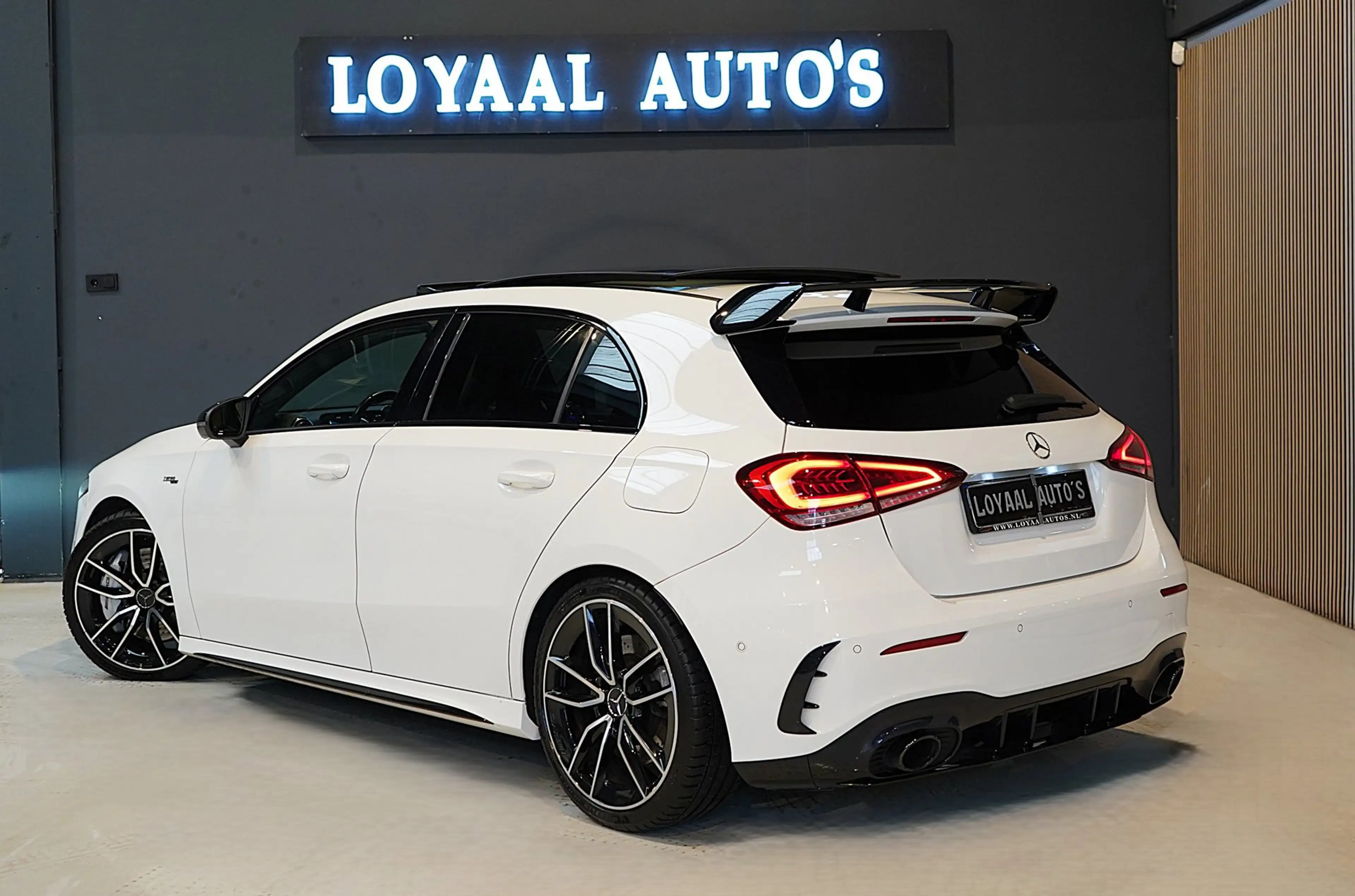 Mercedes-Benz A 35 AMG 4MATIC Edition 1 | AERO PAKKET | PANO | STOELVERW. — photo 6