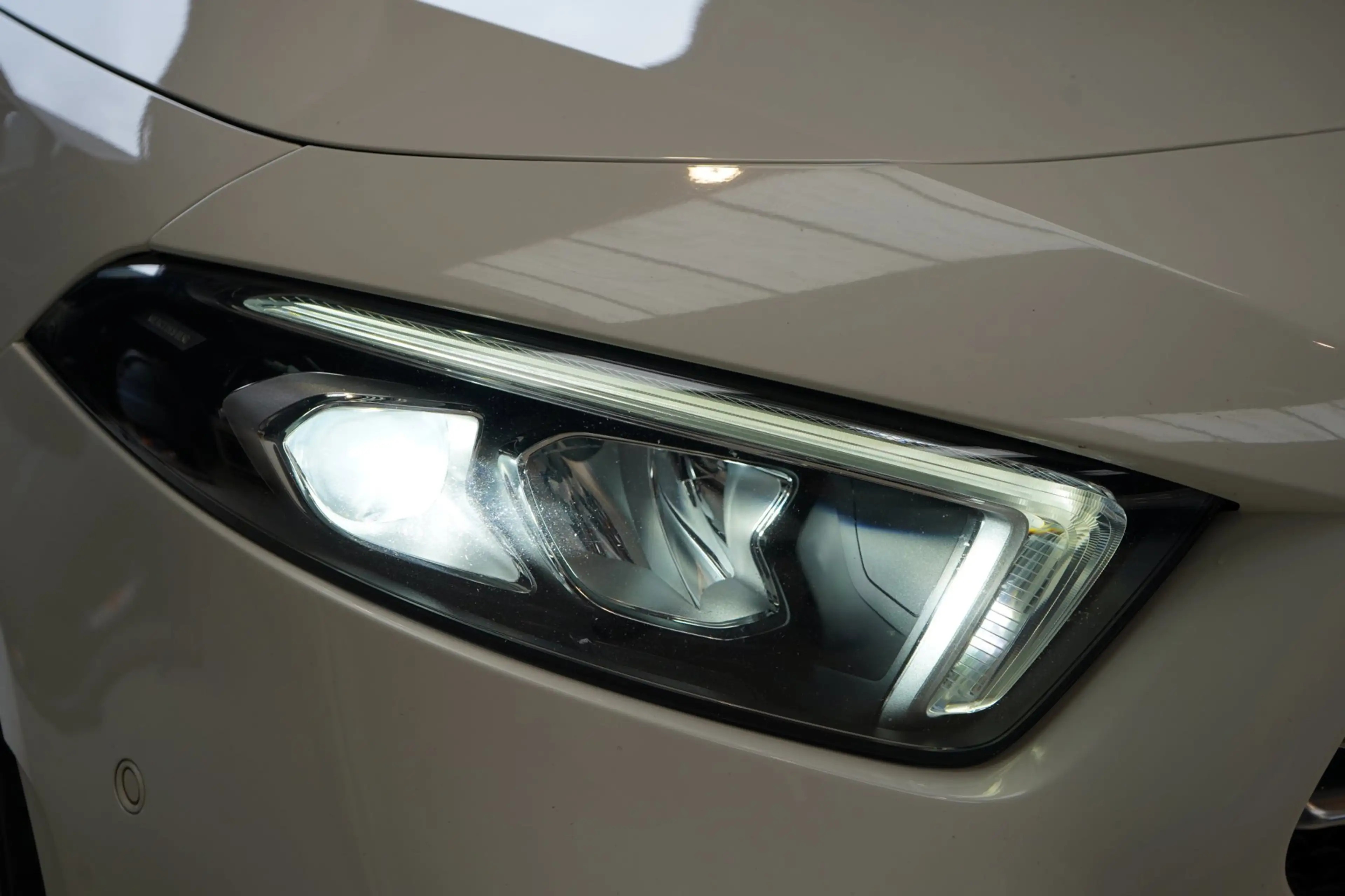 Mercedes-Benz A 35 AMG 4MATIC Edition 1 | AERO PAKKET | PANO | STOELVERW. — photo 13
