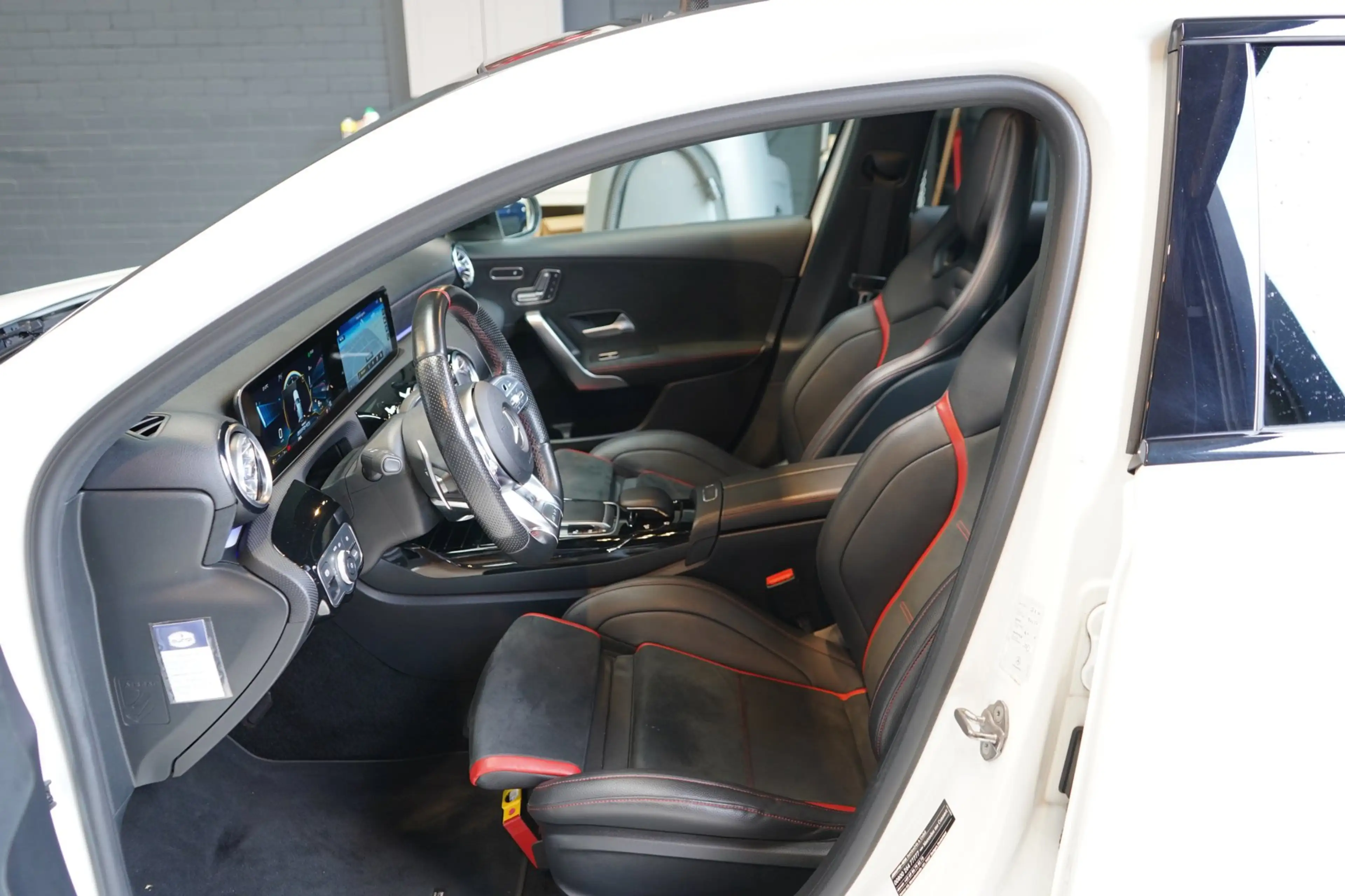 Mercedes-Benz A 35 AMG 4MATIC Edition 1 | AERO PAKKET | PANO | STOELVERW. — photo 18